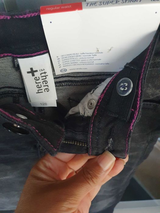 Calças ganga pretas novas