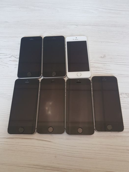 Смартфон IPhone SE
