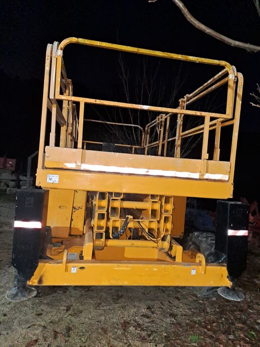 Elevatória plataforma tesoura Haulotte H12SX Scissor Lif
