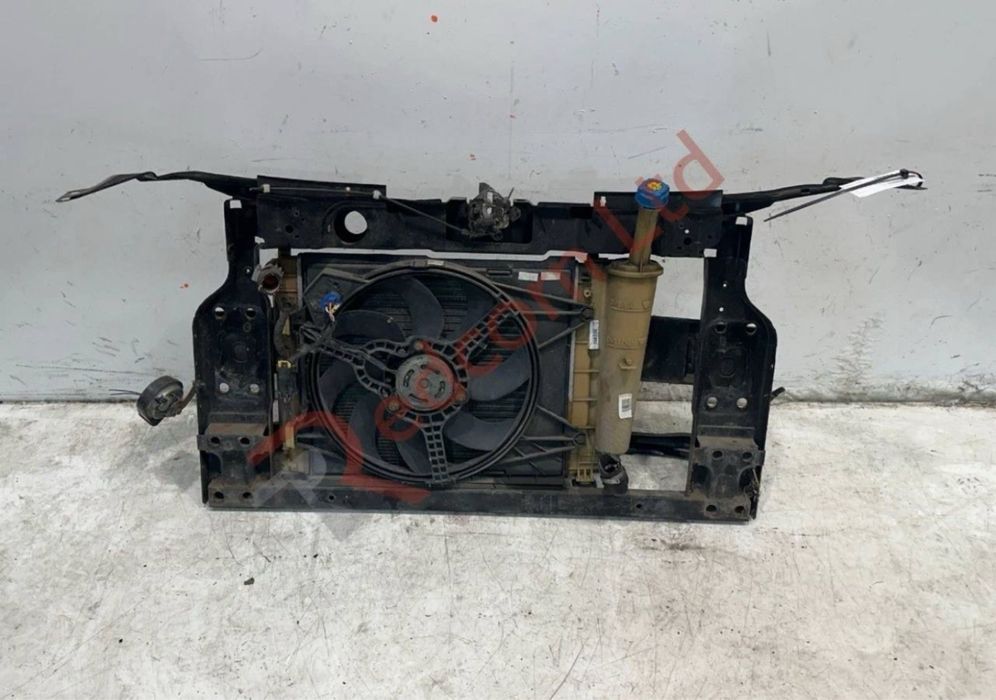 Кассета Пачка радиаторов Панель Fiat 500 2013-2018