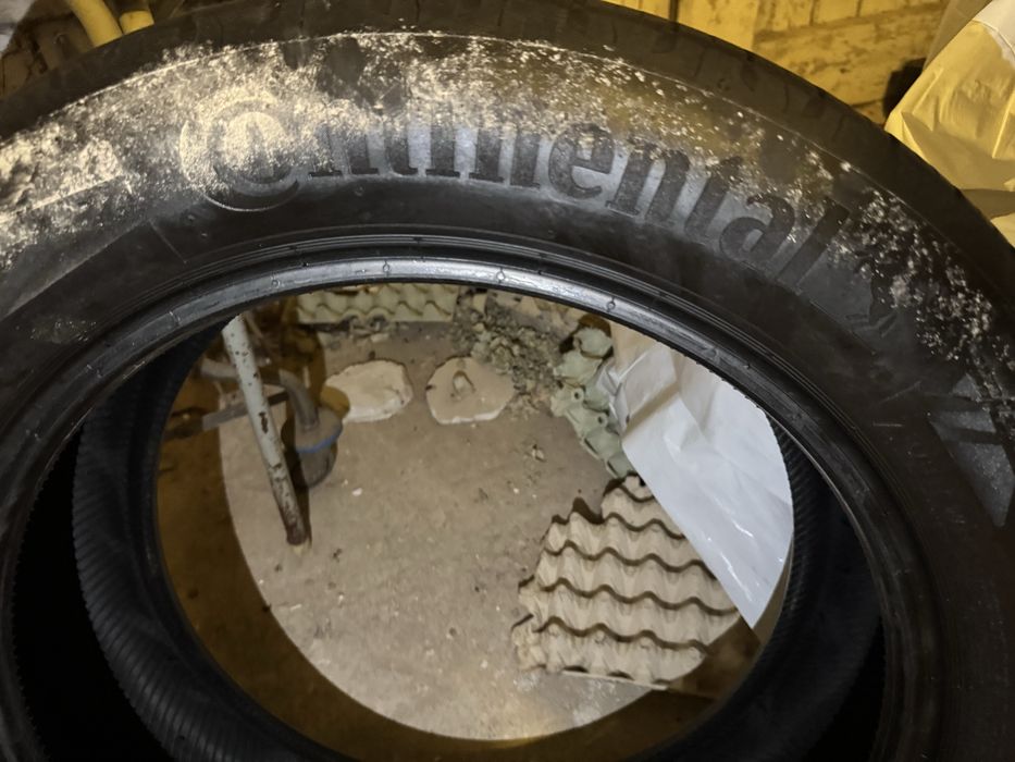 Opony orygianalne letnie Continetal 235/55R19