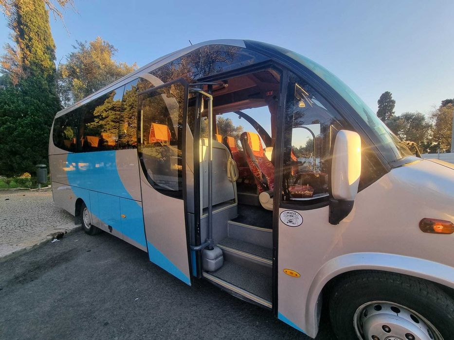 Aluguer Autocarro Turismo | Minibus | Van | Transporte de Grupos