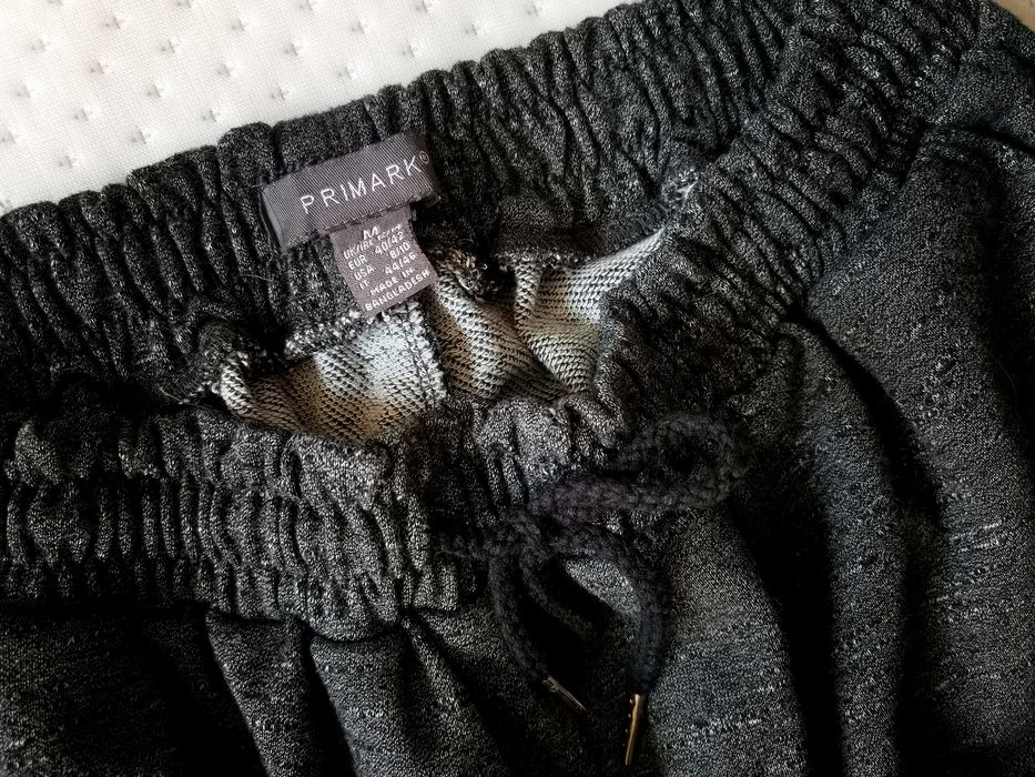 Spodenki materiałowe luźne Primark