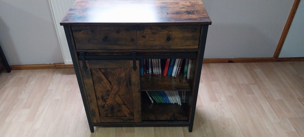 Meble rustykalne do salonu