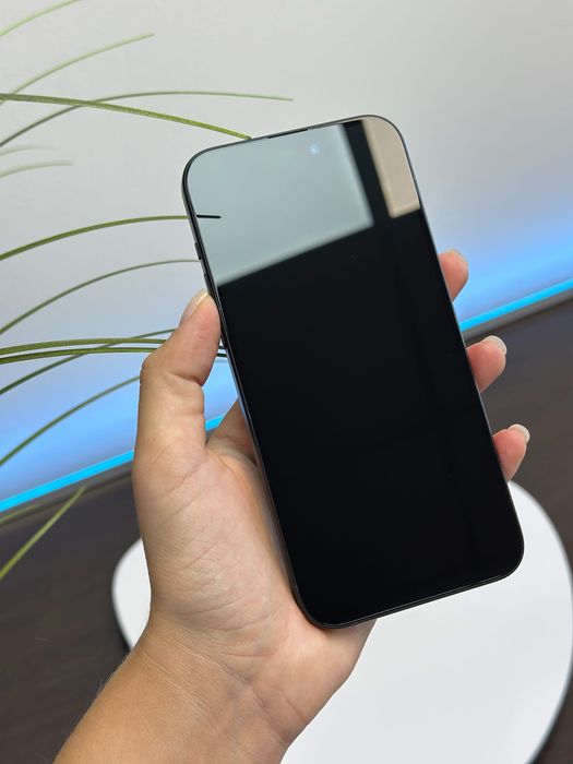 Продам iPhone 15 Plus на 128GB