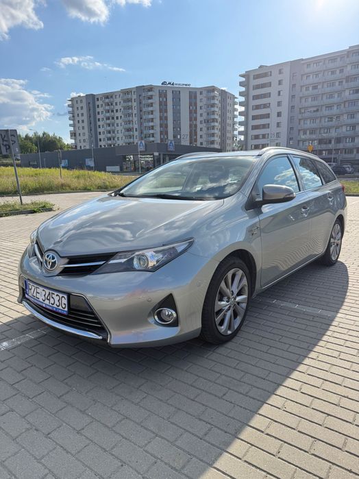 Toyota Auris 1.8