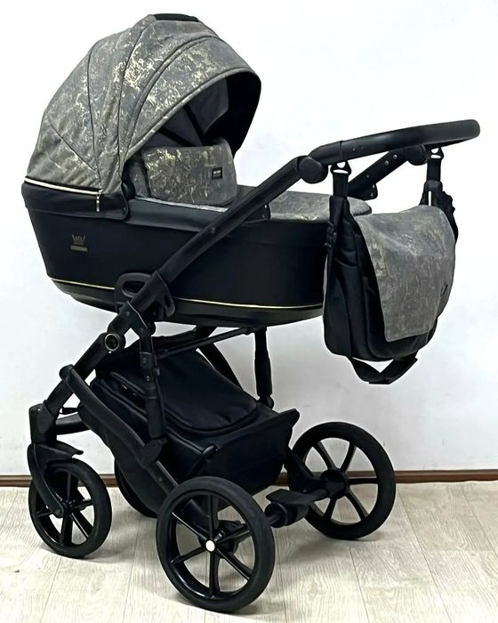Коляска 2в1 Tako baby Corona 
- Люлька 
- Прогулянковий блок 
- Чохол
