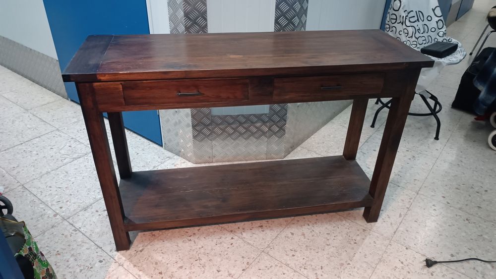 Consola aparador de entrada da Área