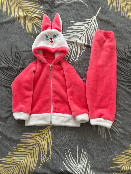 Kostium króliczka różowy dziecięcy ciepły r 92