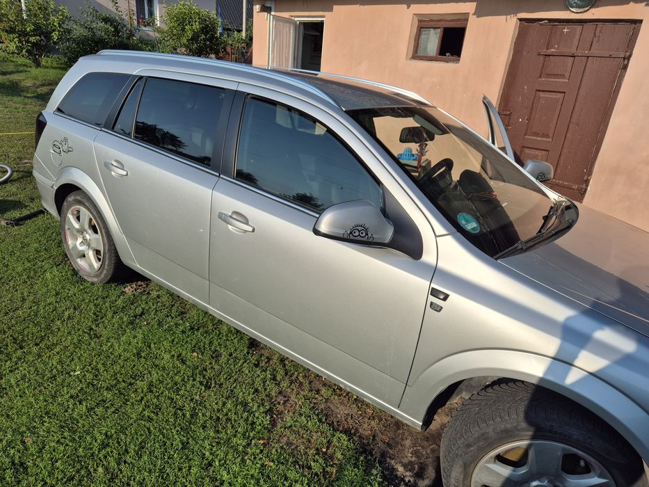 Продам Opel astra h 2010 року