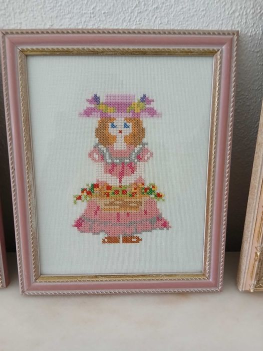 Quadros em ponto de cruz, para quarto de menina