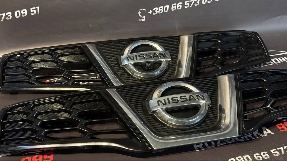 Решітка радіатора Nissan Qashqai j10 j10+2 2010-13р решотка передня під камеру Кашкай джі10 рестайлінг