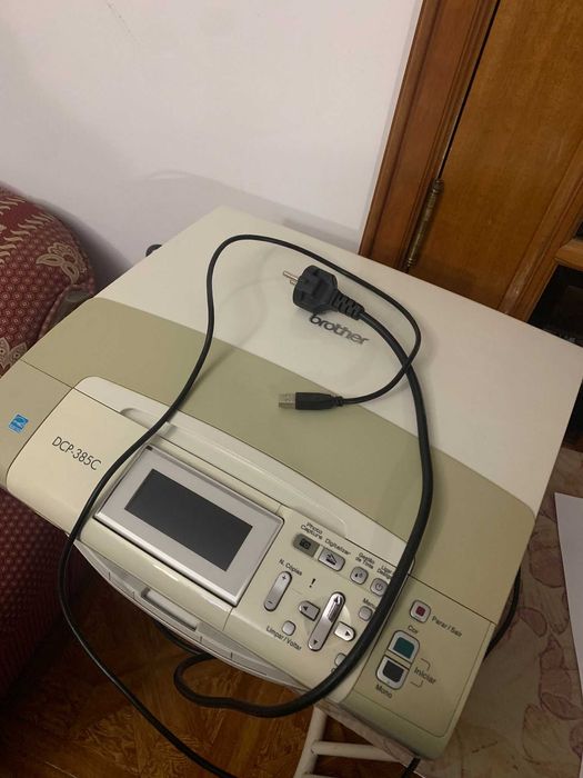 Impressora Brother DCP-385C (com avaria)