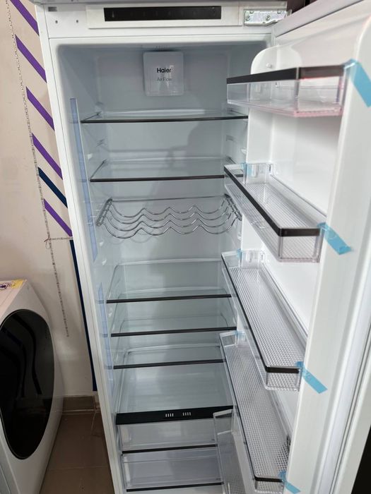 Холодильник вбудований вмонтований під забудовою Haier AirFlow.А++