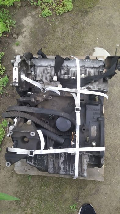 двигун на Renault Trafic, Renault Scenic 1,9 турбо-дизель