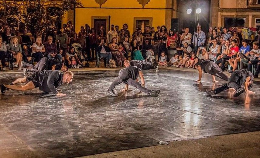Linóleo para Dança; ballet ou contemporâneo