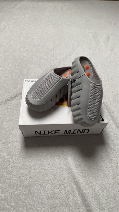 Nike Mind 001 rozmiar 42