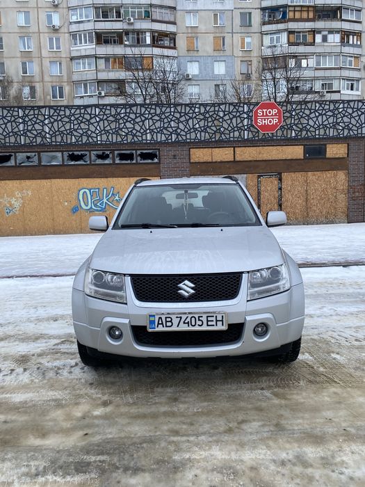 Suzuki grand vitara ПРОДАМ