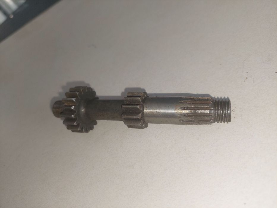 Walek zdawczy tryb skrzynia simson sr2 na pedała ddr ifa