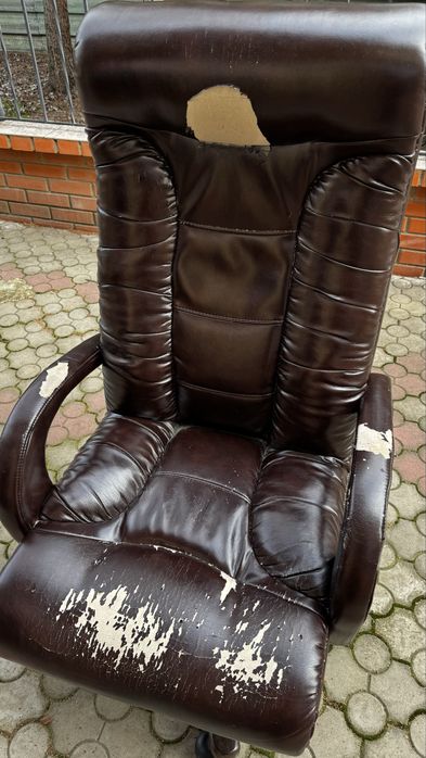 Кресло офисное под реставрацию