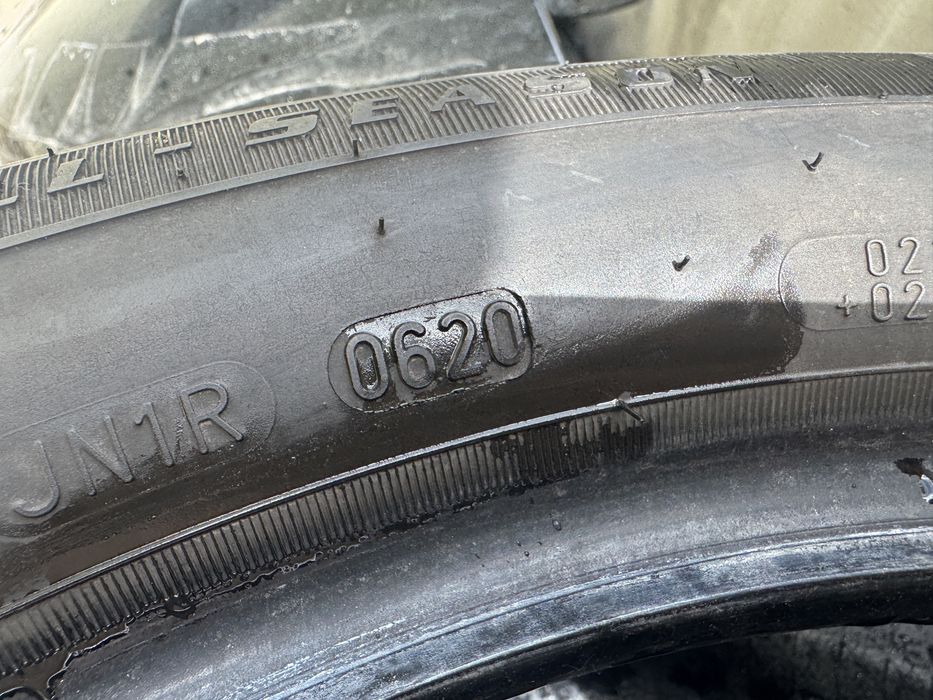 Good Year Eagle Sport 225/50R18