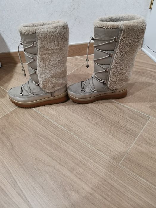 Дутики   бежевые