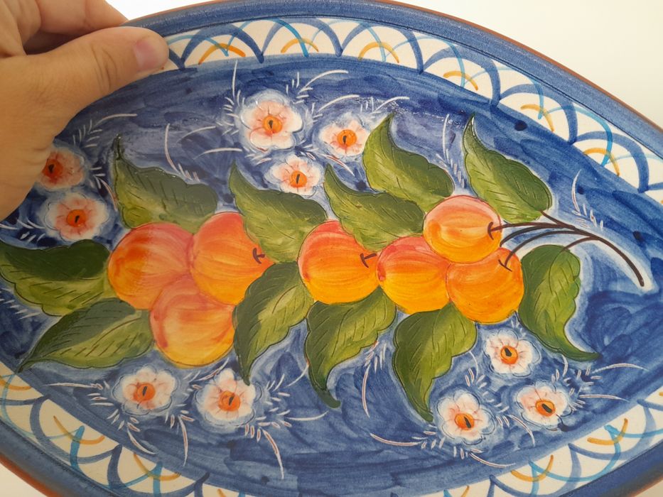 Hand-Painted Vintage Ceramic Set64563981239171121