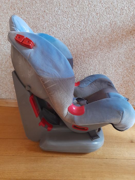 Fotelik samochodowy.