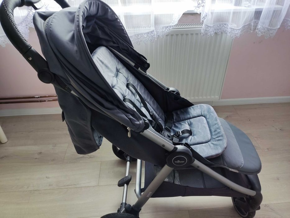 Sprzedam wózek spacerowy  Baby design wave