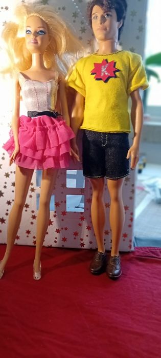 Boneca barbie e Ken