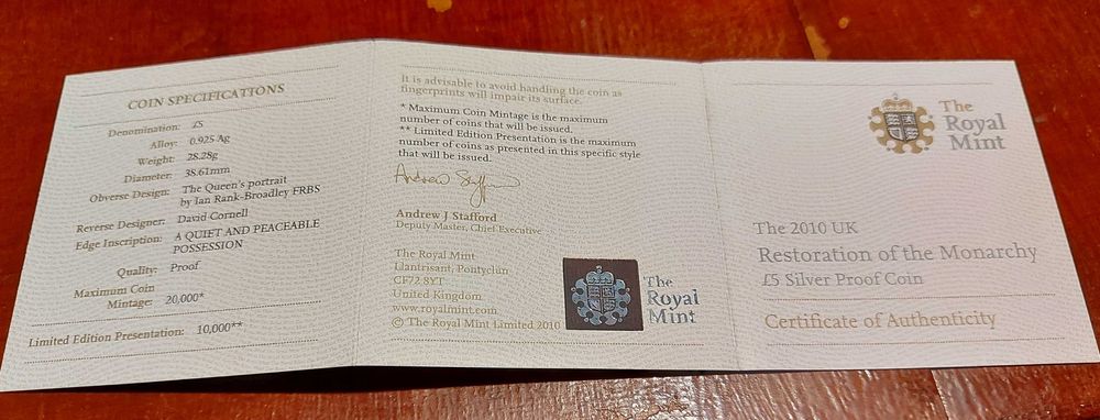 Moeda 5 Pounds "Restoration of the Monarchy" Prata -Edição Limitada