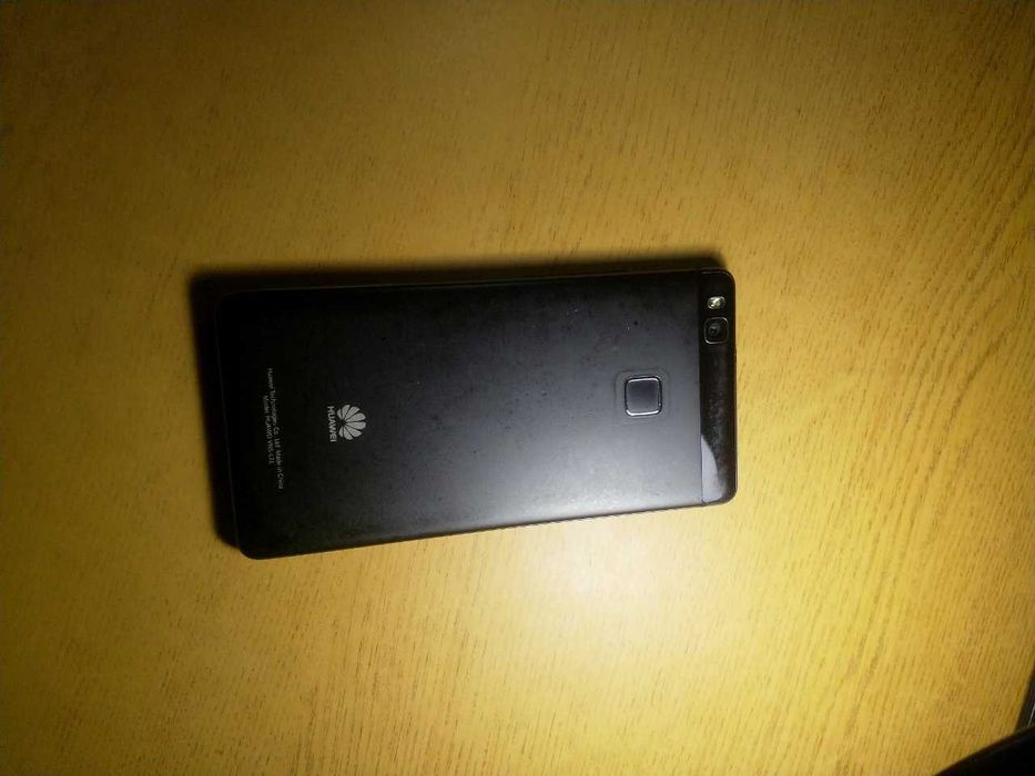 Телефон Huawei P9 lite