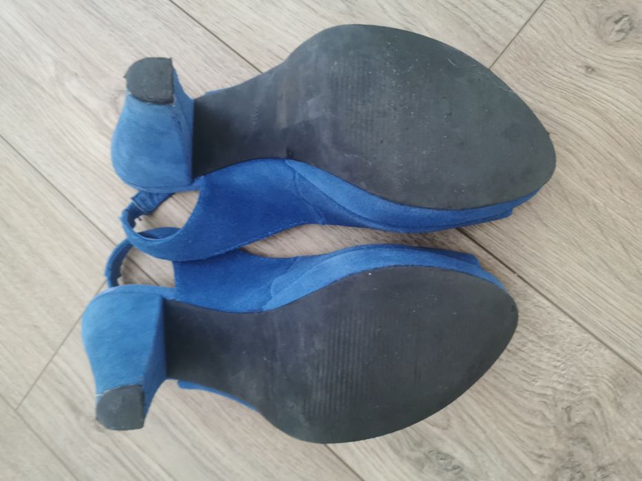 Buty sandały na słupku H&M rozmiar 39