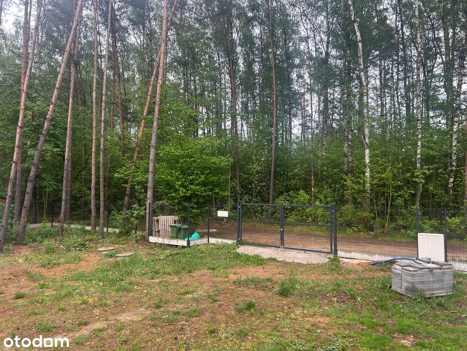Uzbrojona działka budowlana z mediami w spokojnej okolicy - Widok 2
