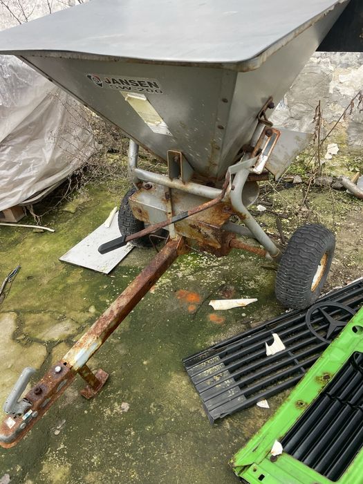 Solarka traktorek ogrodniczy quad