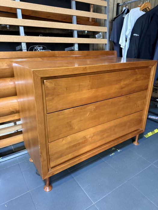 Cómoda em madeira de cerejeira com ou sem espelho