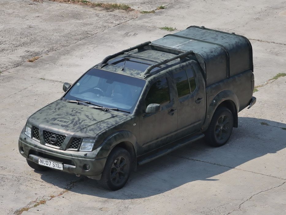 авто Nissan Navara 4x4
