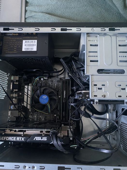 PC GAMING - RTX 3060 / 32 GB RAM