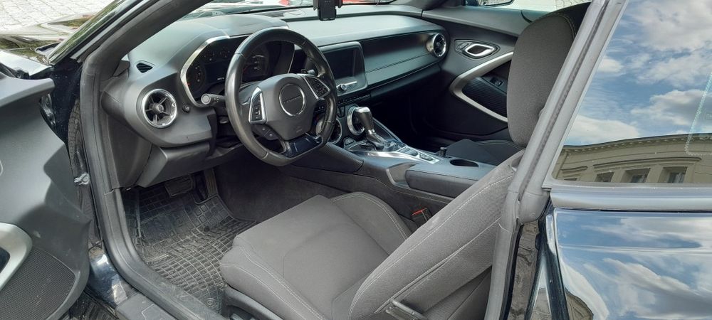 Chevrolet Camaro VI