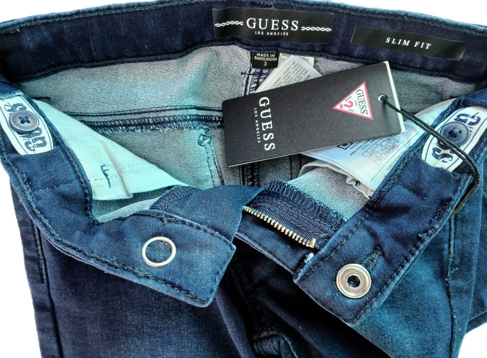 GUESS Spodnie granatowe rozmiar 98 cm