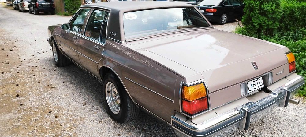 Oldsmobile Delta V8