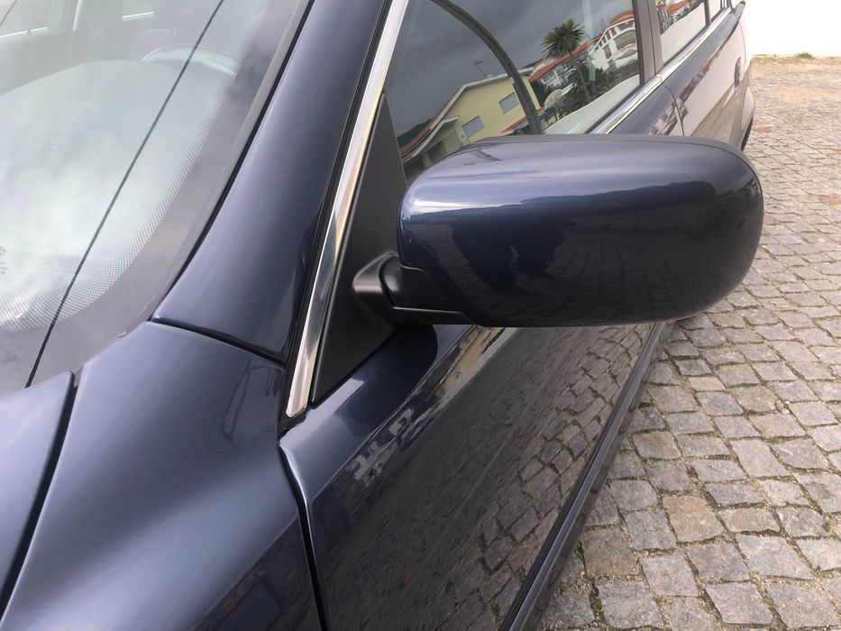 BMW 525d ano 2002 todo ele em muito bom estado e com poucos Km