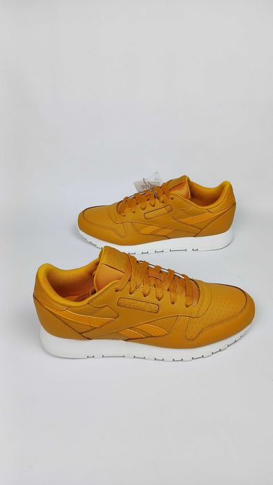 Жіночі кросівки Reebok Classic Leather Orange 41р