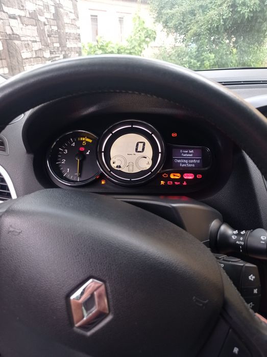 Чудовий автомобіль