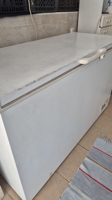 Arca usada em razoável estado