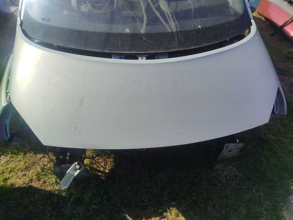 капот рено сценик Renault Scenic 2