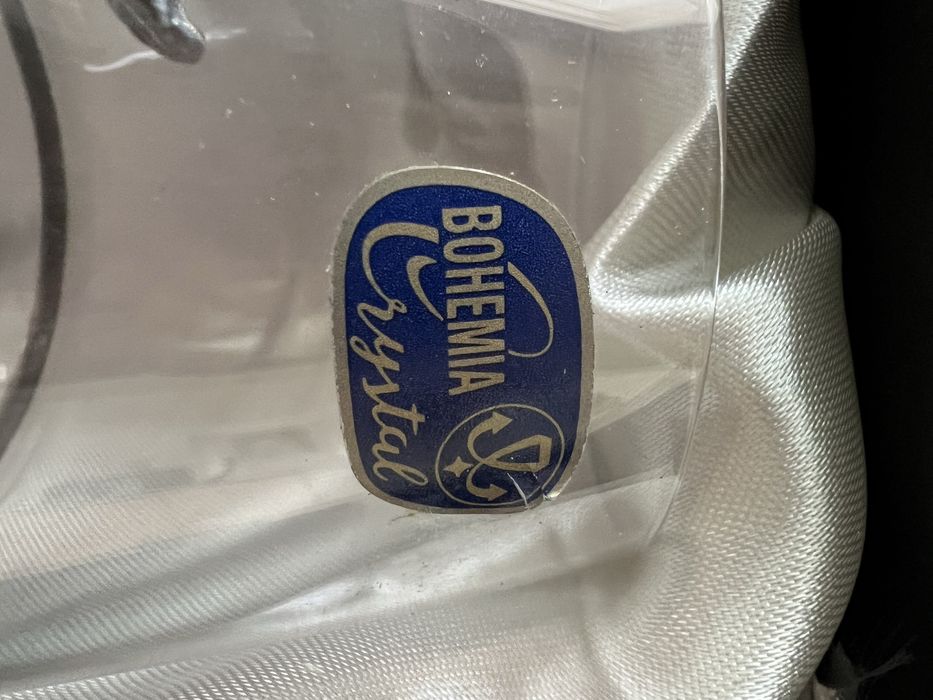 Garrafa e copos em Cristal e Prata