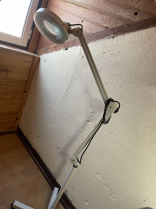 Lupa de pestanas ou estetica