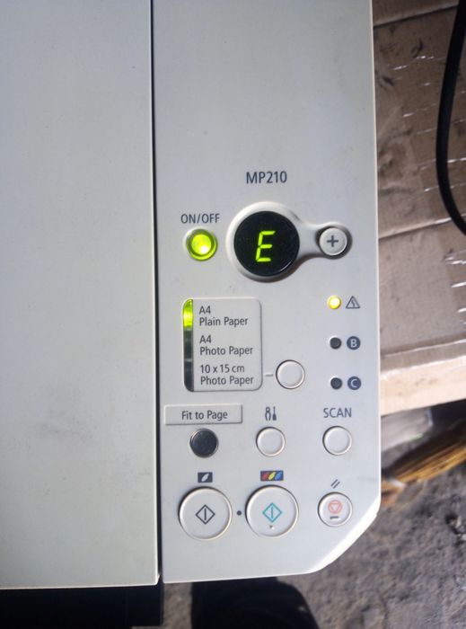 Принтер Canon. .