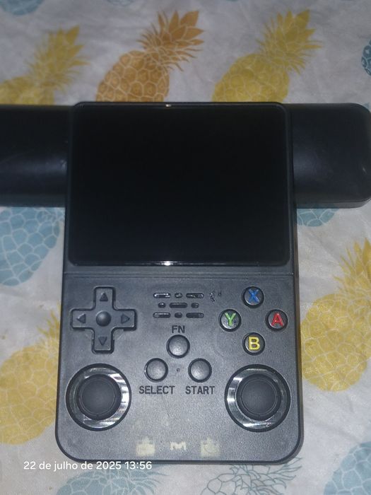 Consola Portátil R 36S